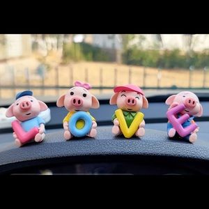 Car dashboard accessories